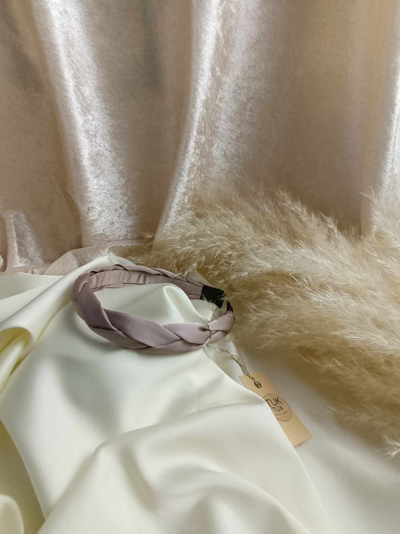 SIAURAS PINTAS ŠILKO PLAUKŲ LANKELIS pelenų rožė
